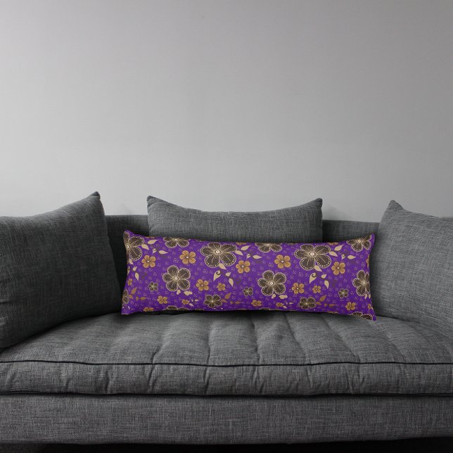 almohada morada de cuerpo de flores naturales (Subido por el creador)
