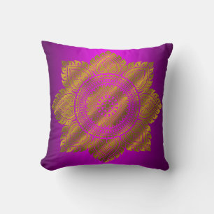 Almohada Morada de Terciopelo Dorado Mandala de Lu
