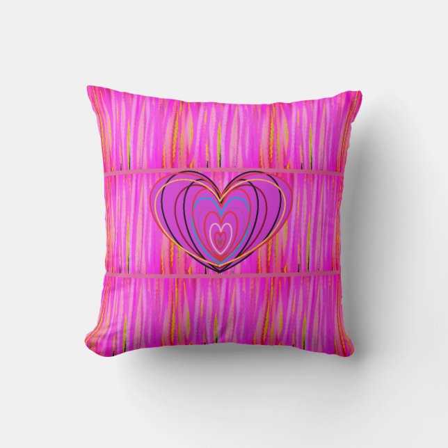 Almohada morada decorativa para sofá con corazón (Anverso)