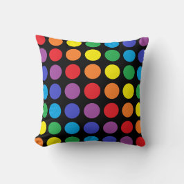 Almohada negra de los lunares del arco iris
