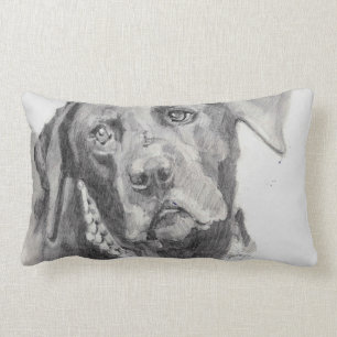 Almohada negra del labrador retriever