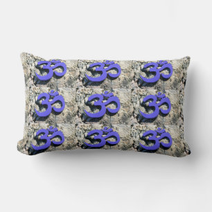 almohada Om púrpura