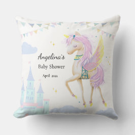 Almohada para una fiesta de bebé con unicornio.