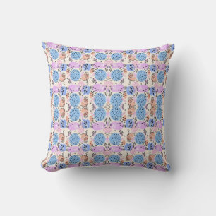 Almohada Pequeña de Fondo Beige Claro
