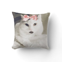 Almohada personalizada con foto de gato blanco lin