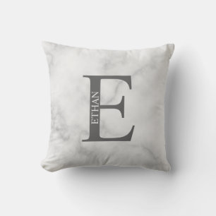 Almohada personalizada con monograma y nombre