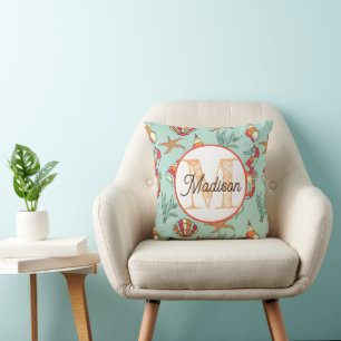 Almohada personalizada con tema de playa monograma