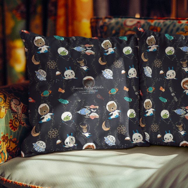 Almohada personalizada de animales espaciales (Subido por el creador)