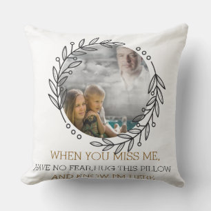 Almohada Personalizada de Recuerdo – Abraza esta A