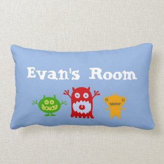Almohada personalizada pequeños monstruos