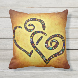 Almohada preciosa amarilla del corazón