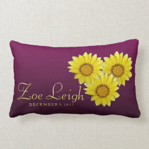 Almohada púrpura de la flor del bebé