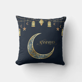 Almohada Ramadan Kareem 2026 con diseño islámico