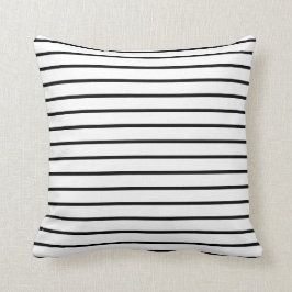 Almohada rayada blanco y negro