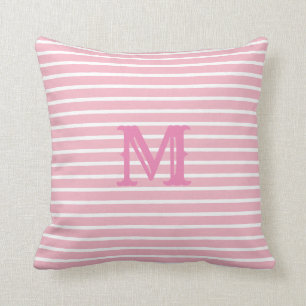 Almohada rayada del monograma de la sirsaca de muy
