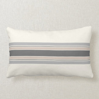 Almohada rayada neutral del cortijo en gris y
