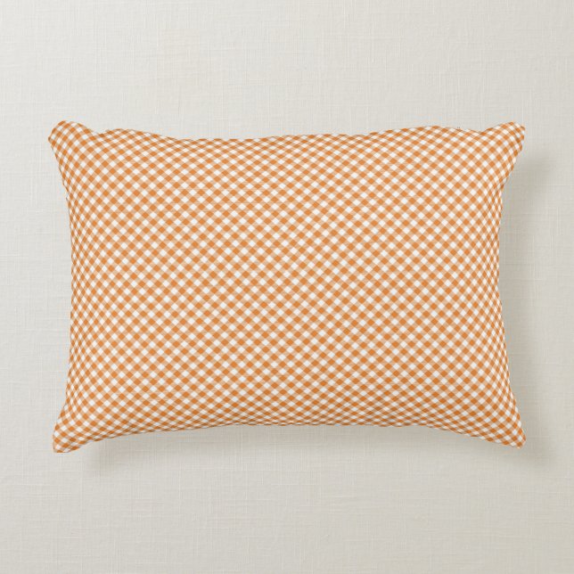 Almohada rectangular de cuadros naranja y blanco (Anverso)