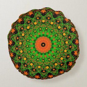 almohada redonda con motivos ornamentales