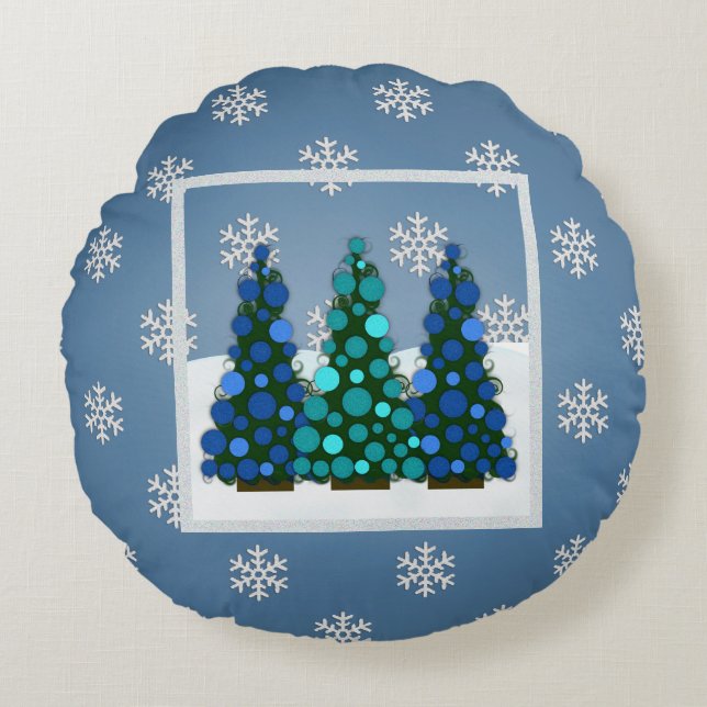Almohada redonda de árbol de Navidad azul y nevado (Anverso)