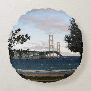 almohada redonda del puente Mackinac
