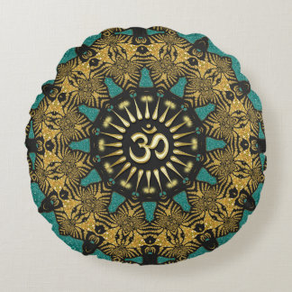 Almohada redonda del símbolo Om del mandala tribal