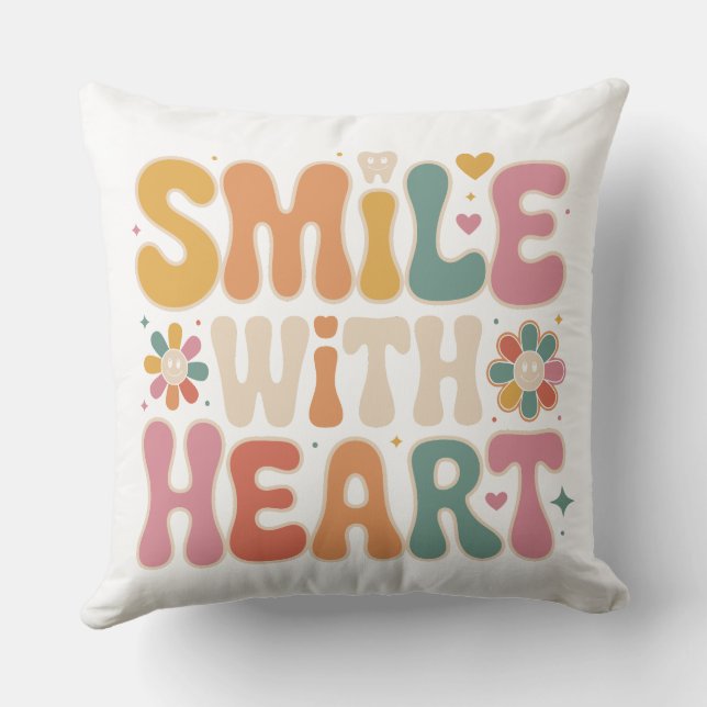 Almohada Retro 'Sonríe con Corazón' - Groovy Den (Reverso )