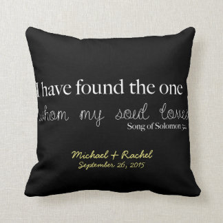 Almohada reversible - canción de Soloman