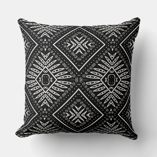 Almohada reversible de estampado azteca negro/blan (Anverso)