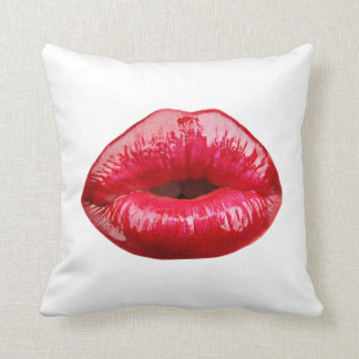 Almohada roja de los labios