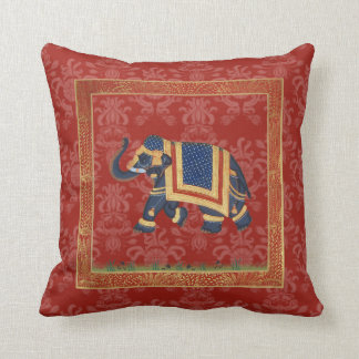 Almohada roja linda del damasco del oro de la