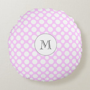Almohada rosa con puntos blancos y inicial persona