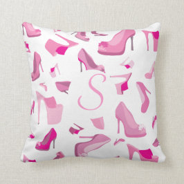 Almohada rosada del monograma de los monstruos del