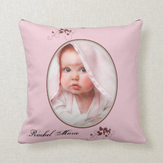 Almohada rosada del recuerdo del bebé de la jirafa