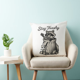 almohada Stay Trashy Raccoon