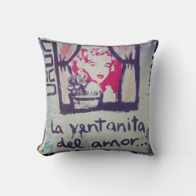 Almohada street art la ventanita del amor (Anverso)