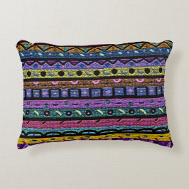 Almohada tribal del acento del modelo