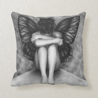 Almohada triste del chica de la mariposa