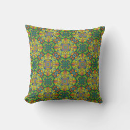 almohada verde con estampado