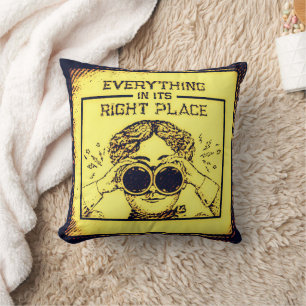 Almohada Vintage Amarillo Pop Art Focus