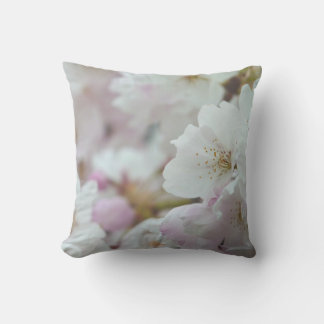 almohadas de flores de primavera con flores de flo