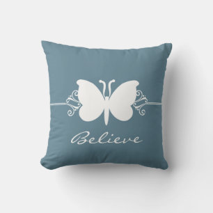 Almohadas de mariposa azul