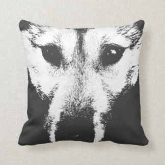 Almohadas de pato espumoso malamute