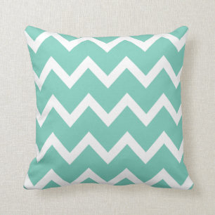Almohadas del zigzag con la turquesa Chevron