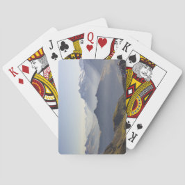 Alpes suizos jugando cartas