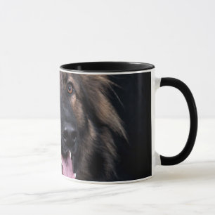 Alsatian del perro de pastor alemán de la taza