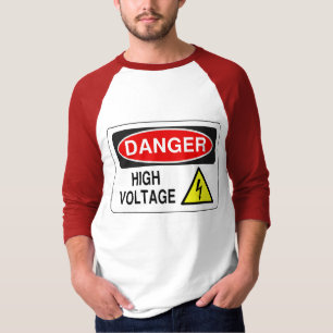 Alta camisa con mangas del estilo 3/4 del