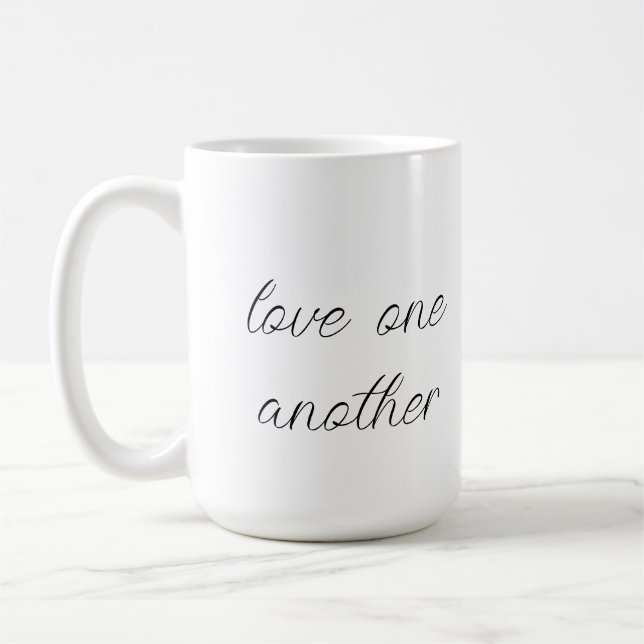 Ama a otros taza de café (Izquierda)