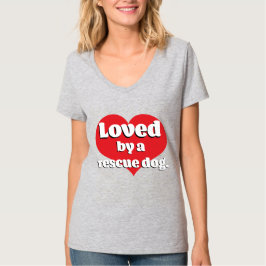 Amado por una camiseta del perro del rescate