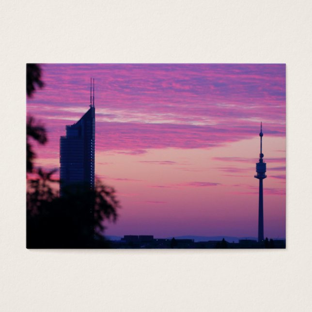 Amanecer Púrpura Rosa En Viena Austria (Frente)