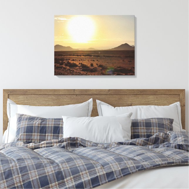 Amanecer sobre la impresión de lienzo estirado en  (Insitu(Dormitorio))